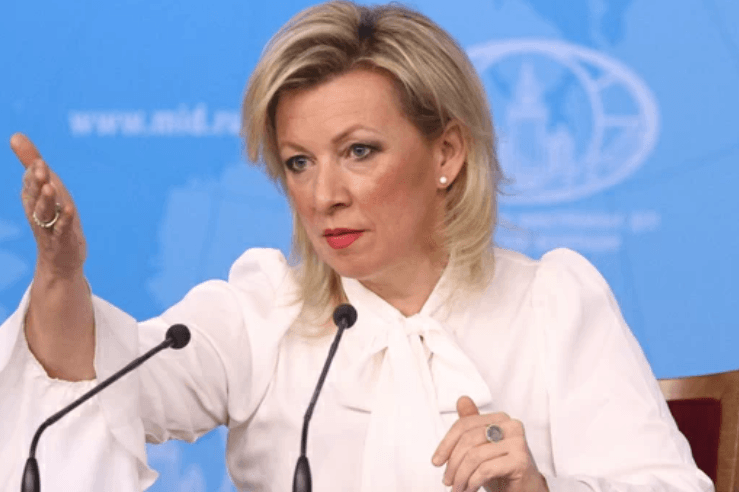 Фейк Марии Захаровой: ЕС «устал» от украинских переселенцев и собирается принудительно отправить их на фронт